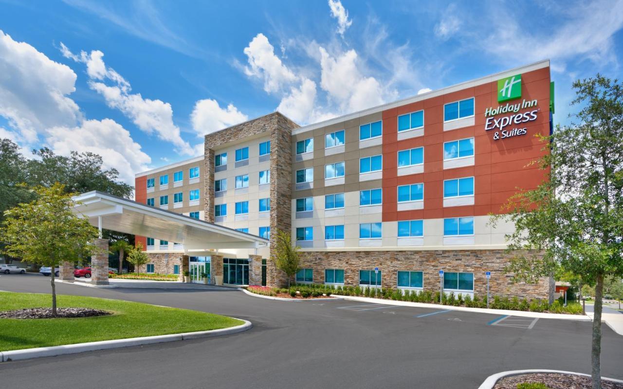 Holiday Inn Express & Suites - Gainesville I-75 By Ihg Exterior photo