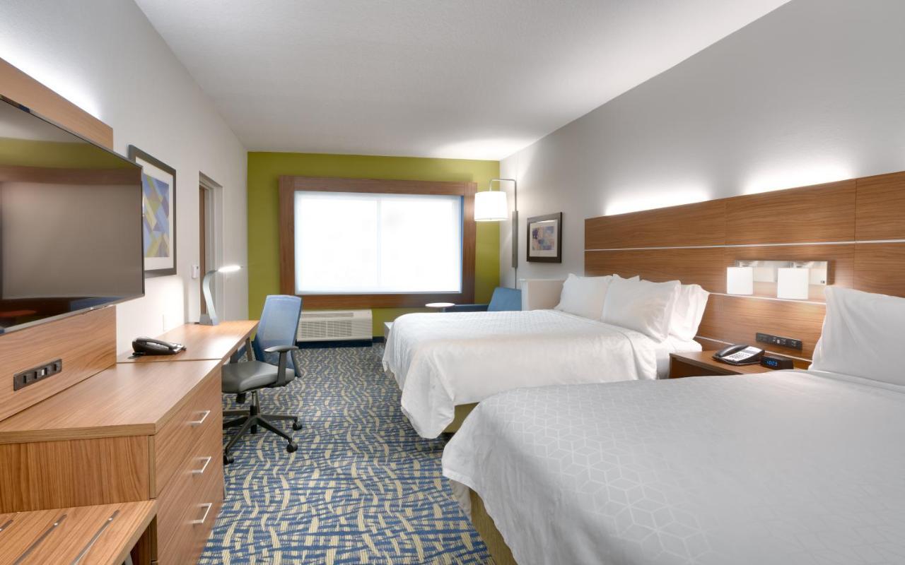 Holiday Inn Express & Suites - Gainesville I-75 By Ihg Exterior photo
